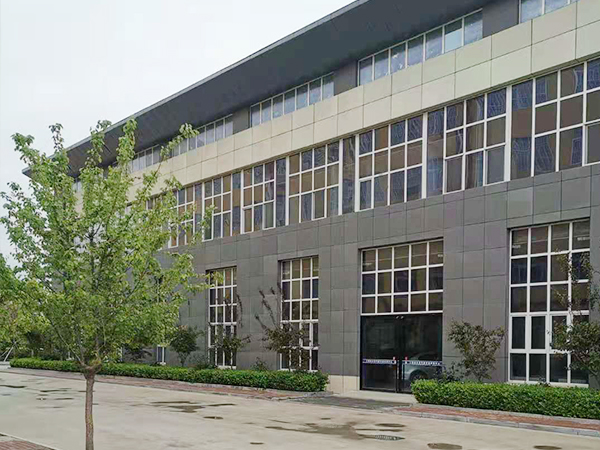 ���̰���